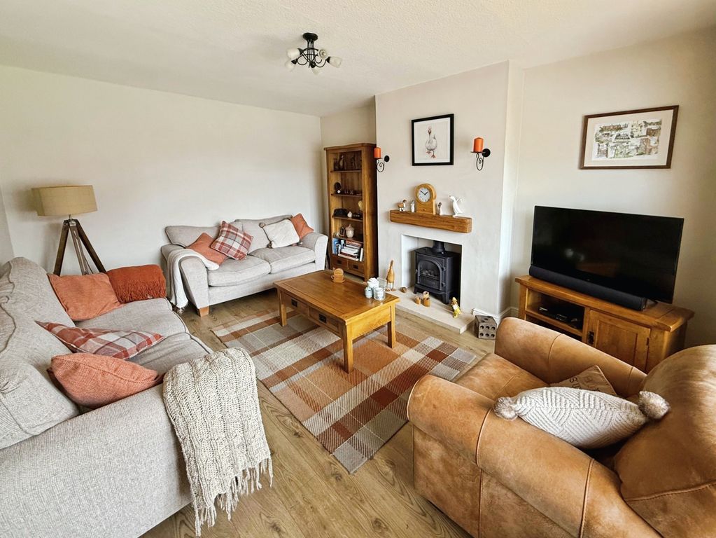 Property photo 3 of 18 Gallery