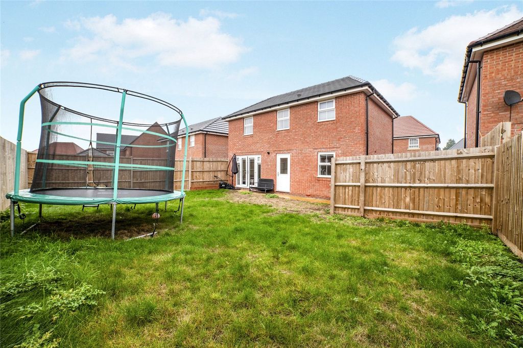 Property photo 3 of 17 Picture No. 36