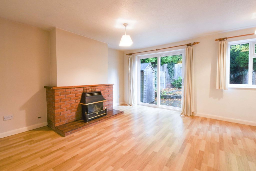 Property photo 2 of 15