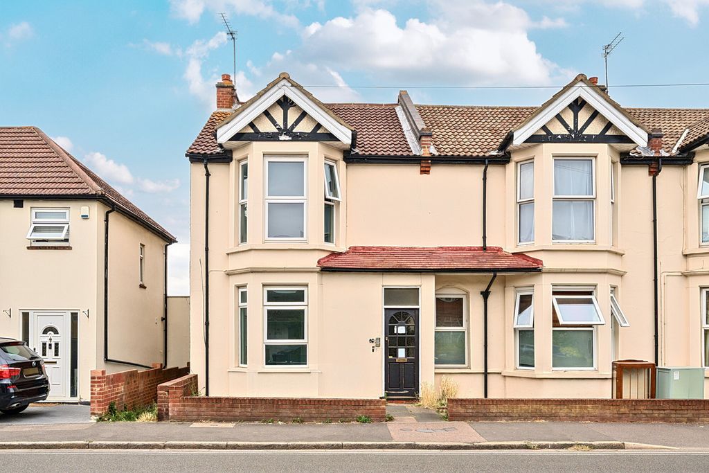 Property photo 1 of 18 1493907-1-6A5613A...