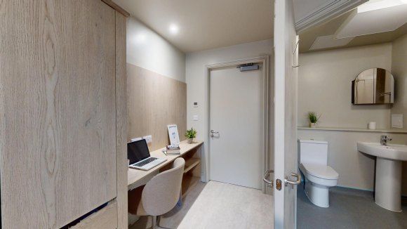 Property photo 3 of 7 9399275.Jpg