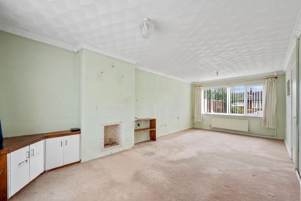 Property photo 2 of 22