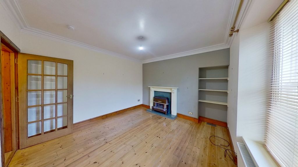 Property photo 2 of 12 Picture No. 06