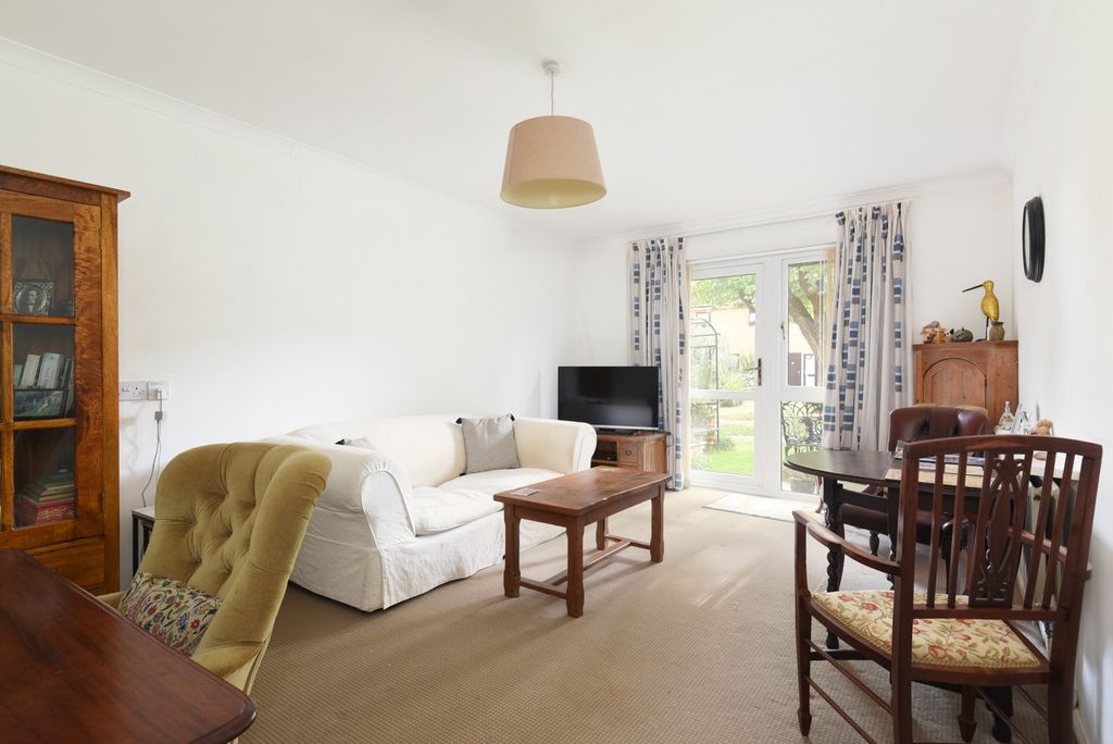 Property photo 3 of 13 4490537