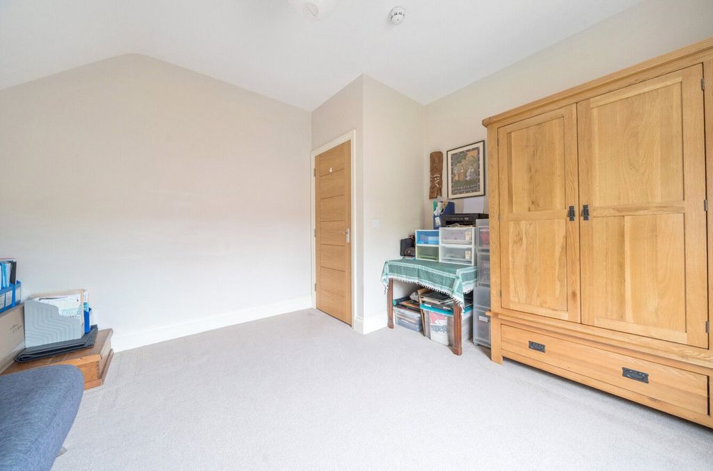 Additional image 8 of 2 bed flat for saleClive Avenue, Church Stretton, Shropshire SY6