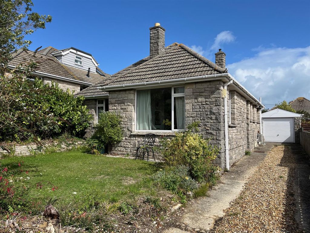 Property photo 1 of 15 4266 Windowcard.Jpg