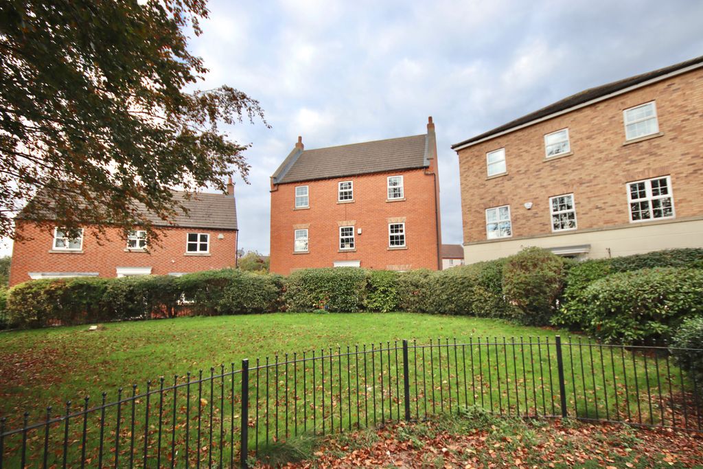 Property photo 1 of 16 Img_1999