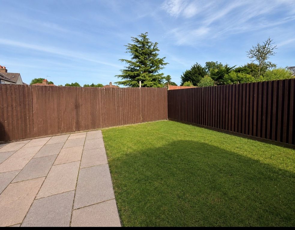 Property photo 3 of 18 Image