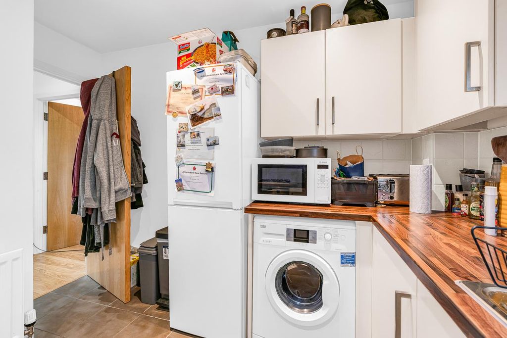 Property photo 3 of 13 Internal-Small-5.Jpg