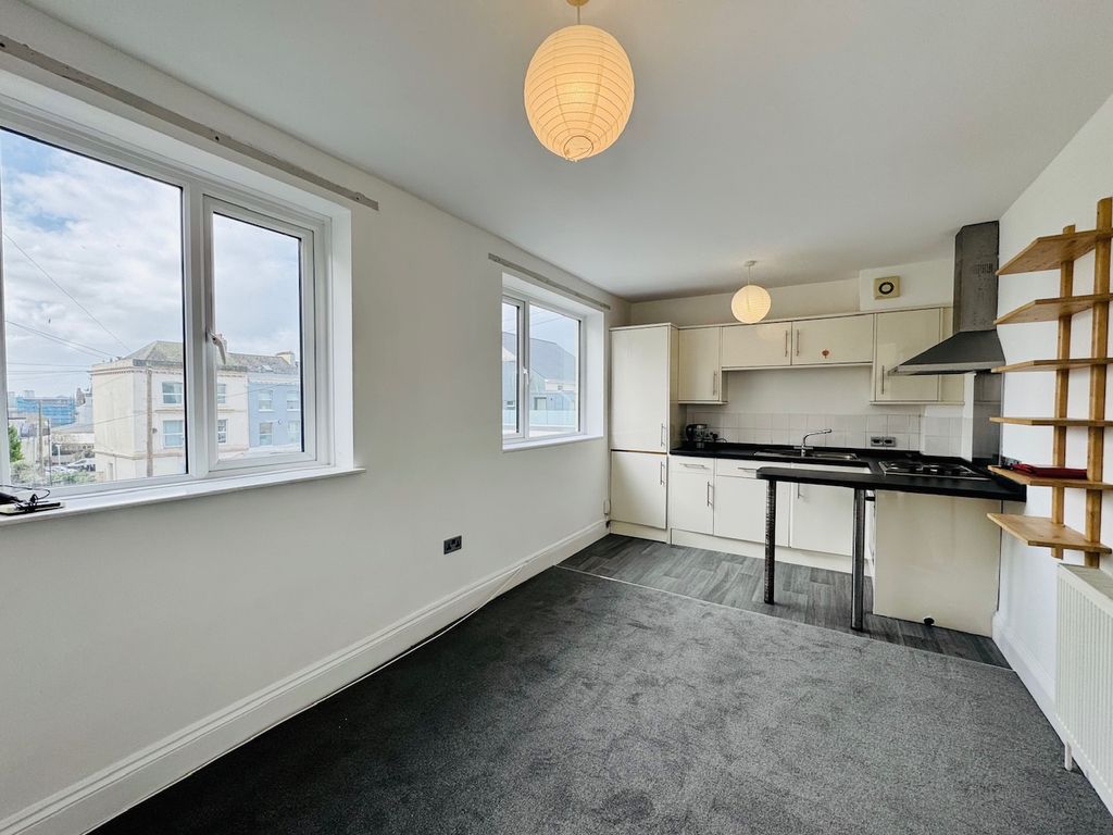 Property photo 2 of 3 Fullsizerender