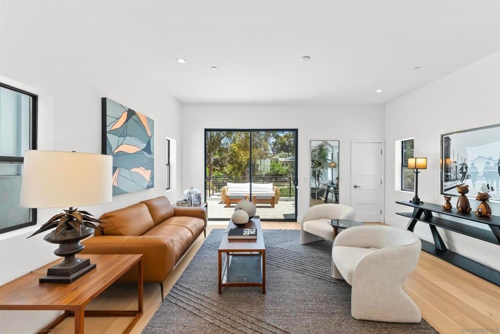 Property photo 1 of 41