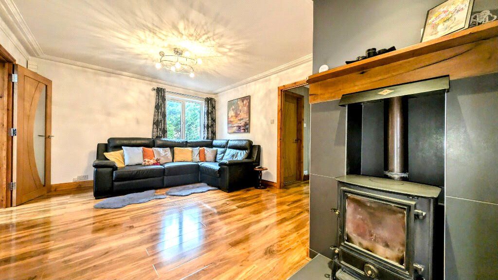 Property photo 3 of 25 Picture No. 05