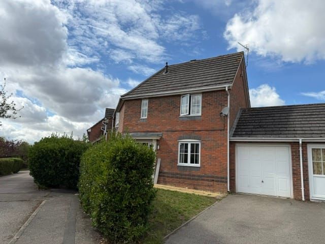 Property photo 1 of 3