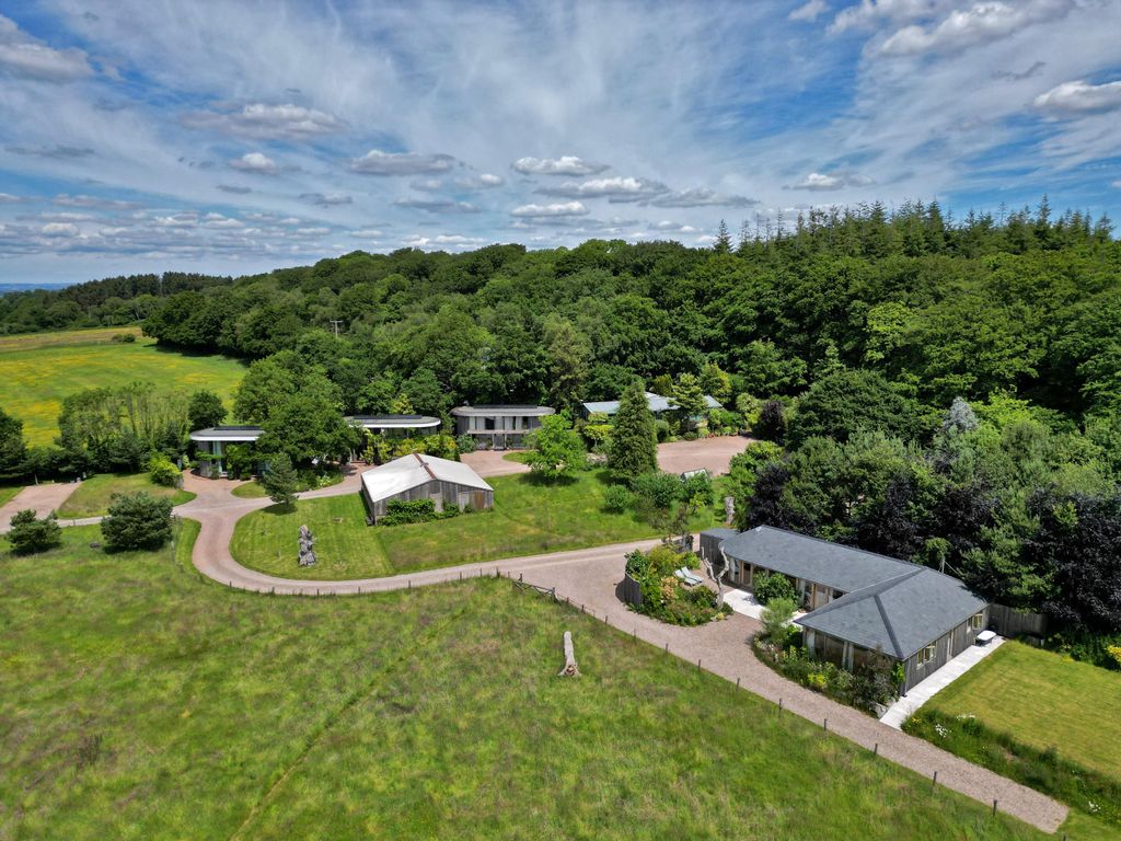 Property photo 1 of 14 Image