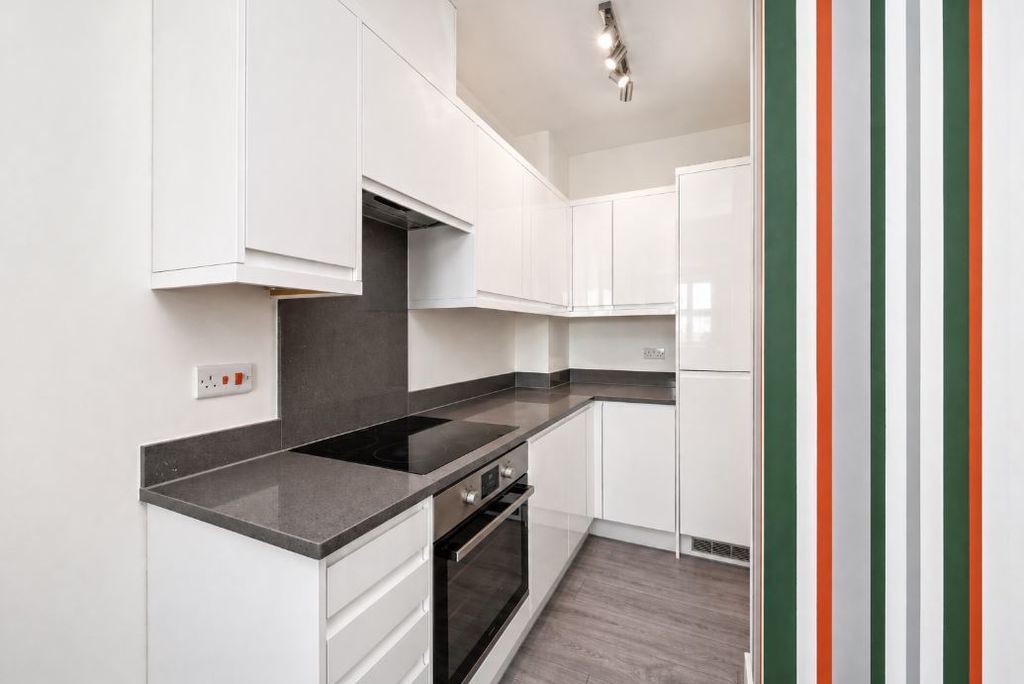 Property photo 2 of 8 Photo 2