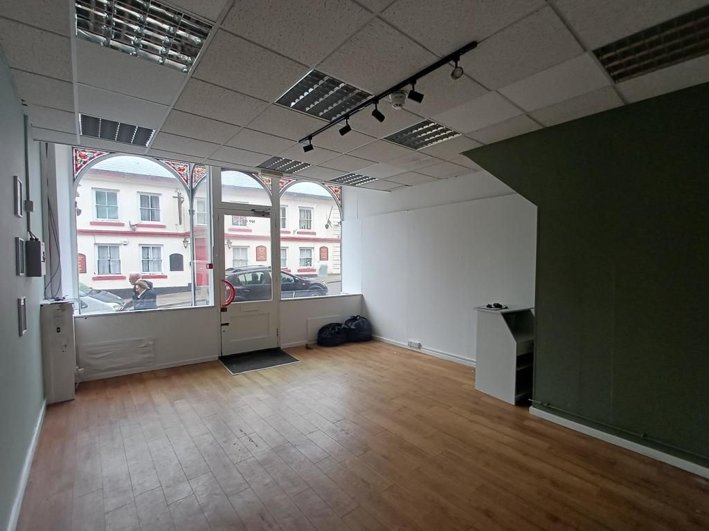 Property photo 3 of 6 Photo 3