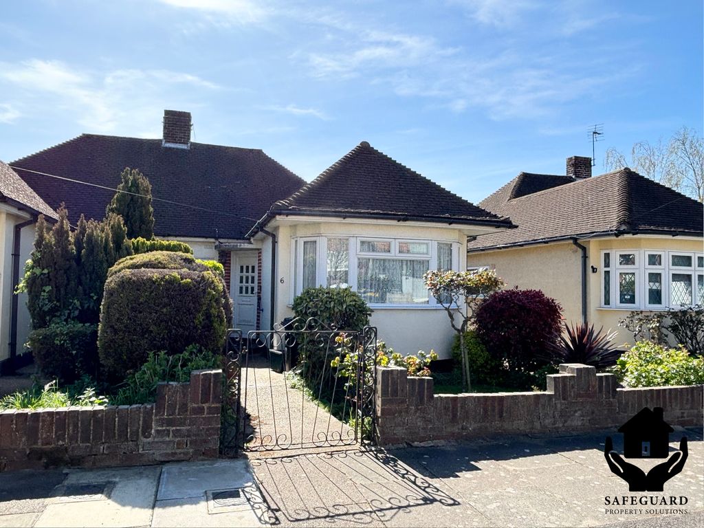 Property photo 1 of 10 Front