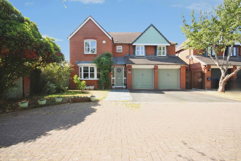 Property photo 1 of 20 Pbox-Img.Jpg