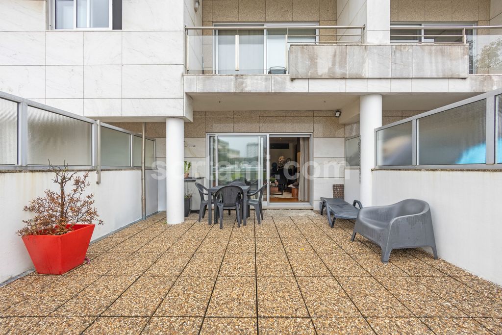 Property photo 2 of 33