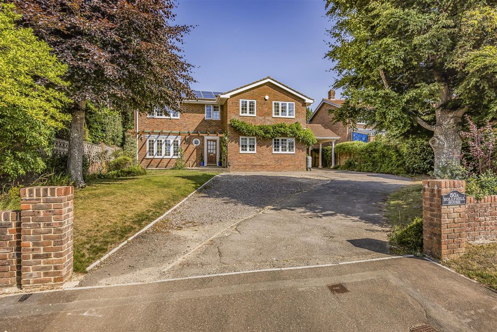 Property photo 1 of 32 Hollyhouse-New Images-Porticomarketing-Nexa-25.Jpg