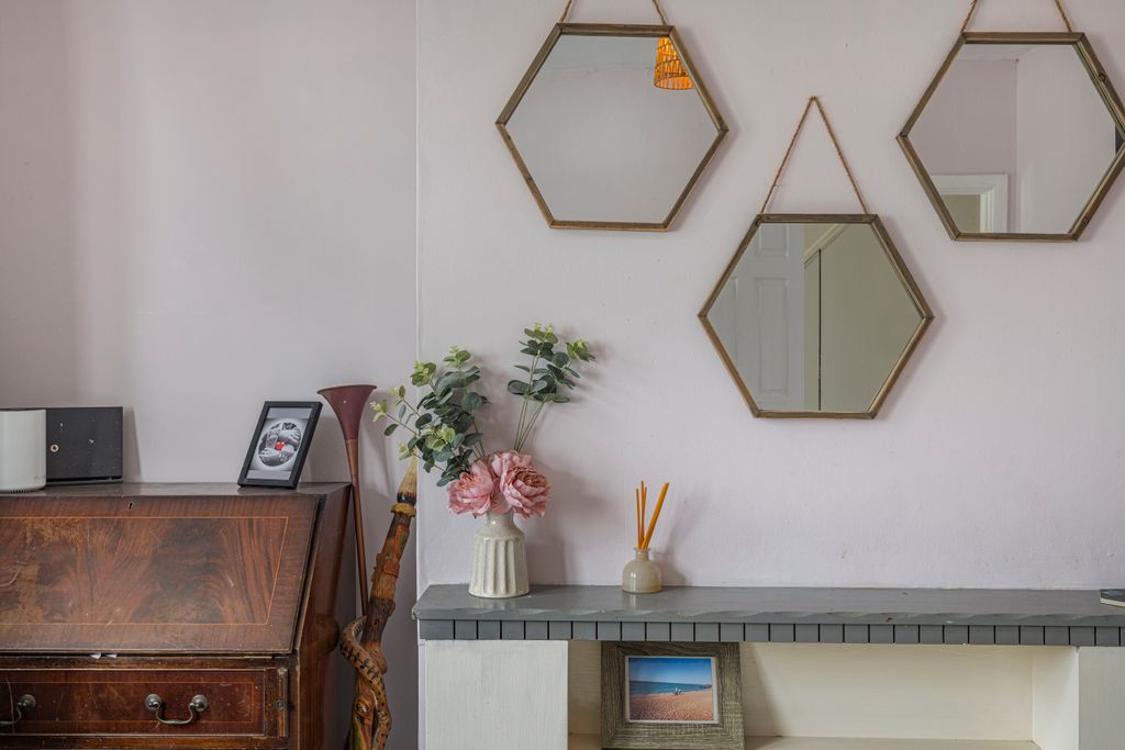 Property photo 2 of 42 Lifestyle