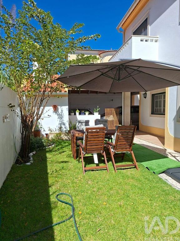 Property photo 3 of 21