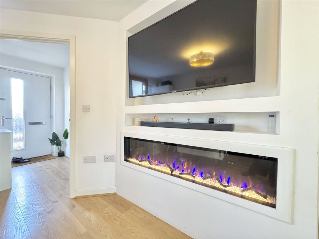 Property photo 3 of 16 Robinson Jackson