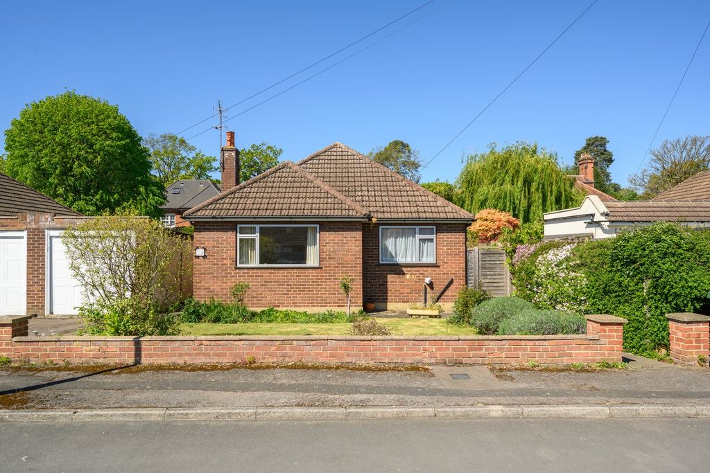 Property photo 1 of 11