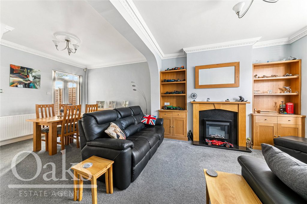 Property photo 3 of 12 Picture No. 04
