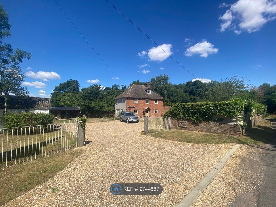 Property photo 2 of 24