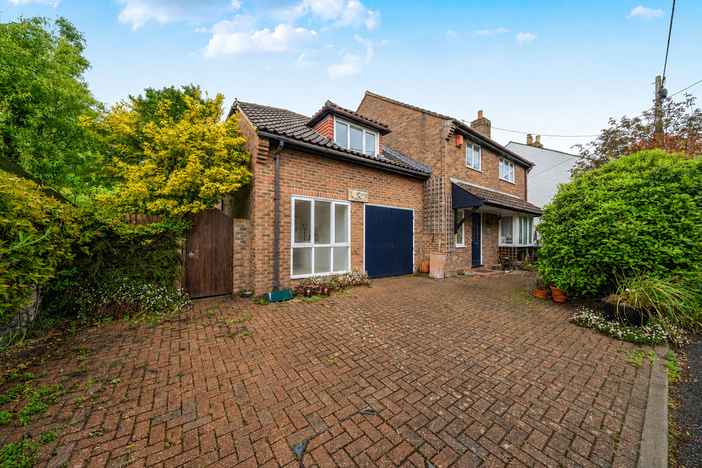 Property photo 1 of 23