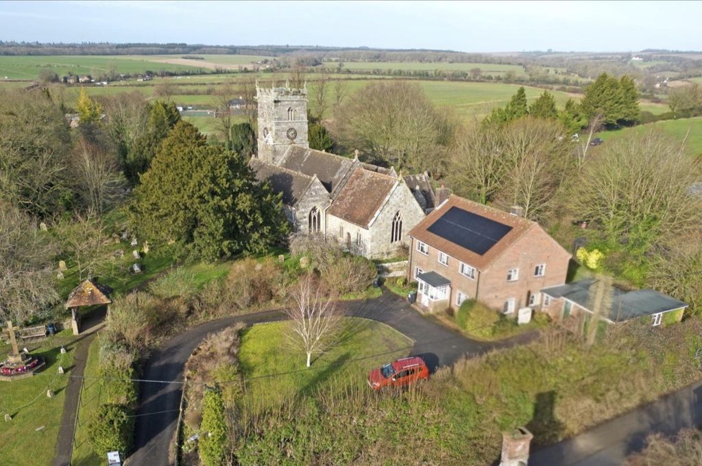 Property photo 1 of 25 The Vicarage, Sixpenny Handley.Jpg