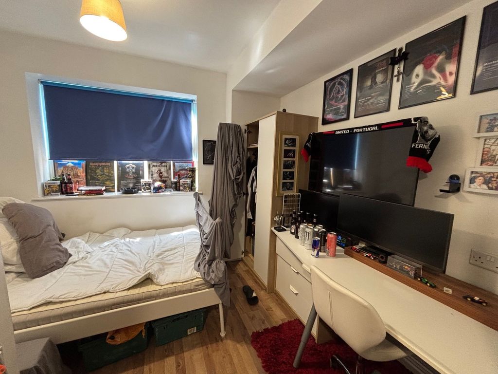 Property photo 1 of 9 Picture No. 06