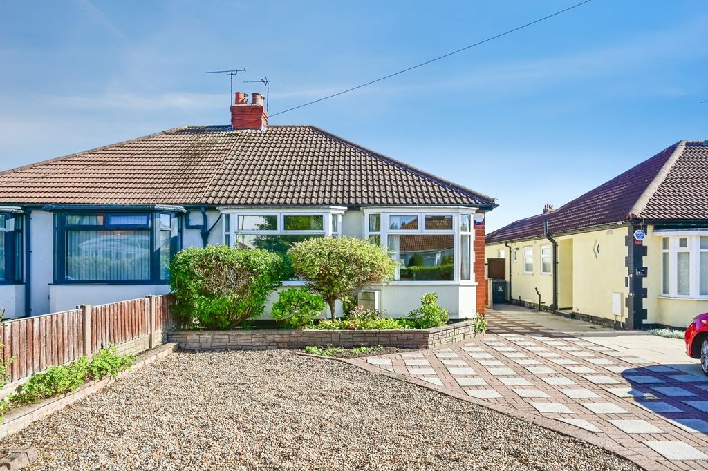 Property photo 1 of 18 Pbox-Img.Jpg