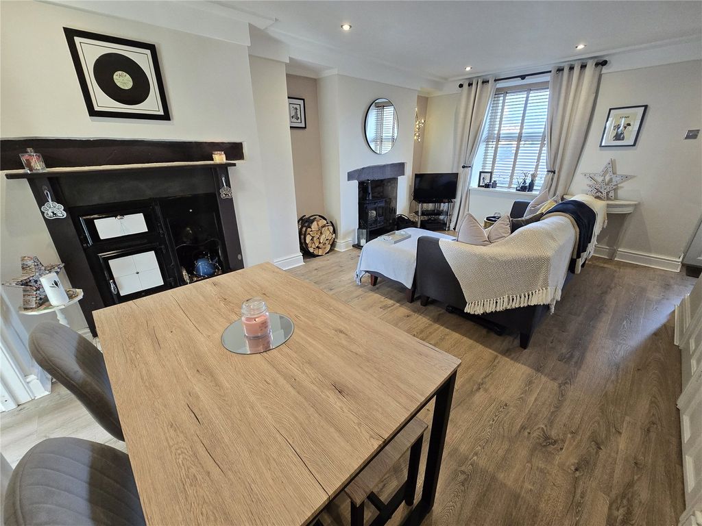 Property photo 3 of 20 Picture No. 04