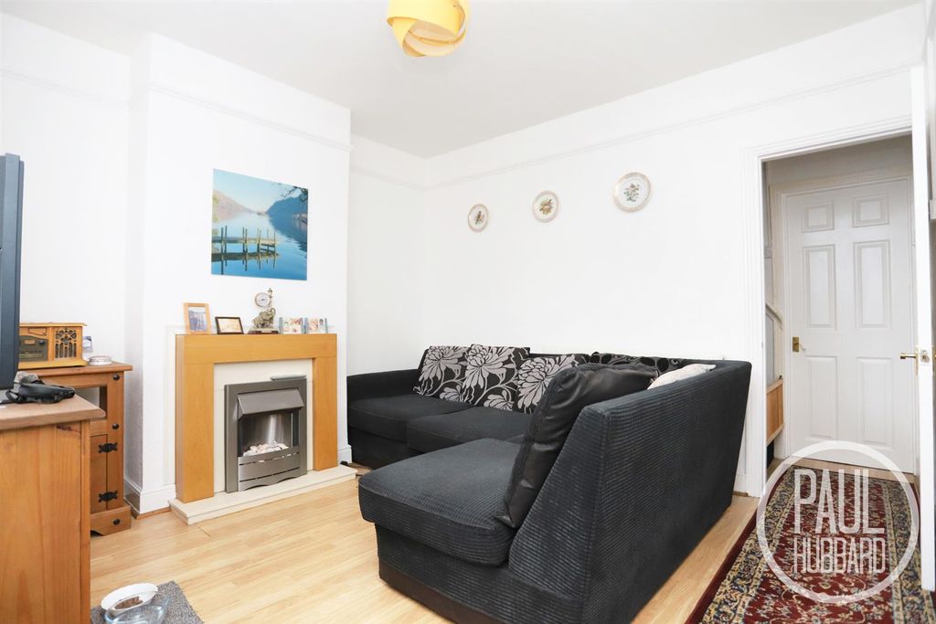 Property photo 2 of 12 Img_0981.Jpg