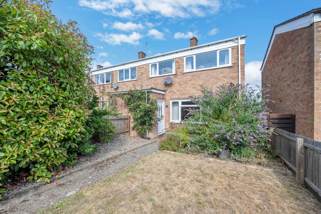 Property photo 1 of 12 Front