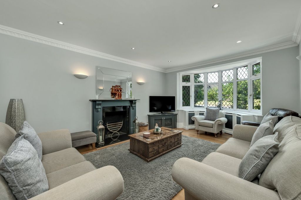 Property photo 3 of 29 Reception Room
