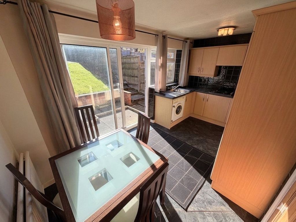 Property photo 3 of 17 Picture No. 23