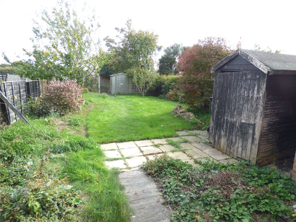 Property photo 3 of 9 Garden