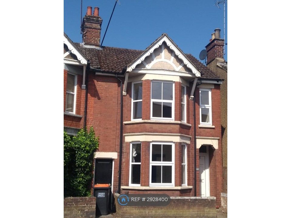Property photo 1 of 9