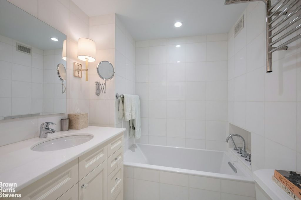 Property photo 3 of 8 <Alttext/>