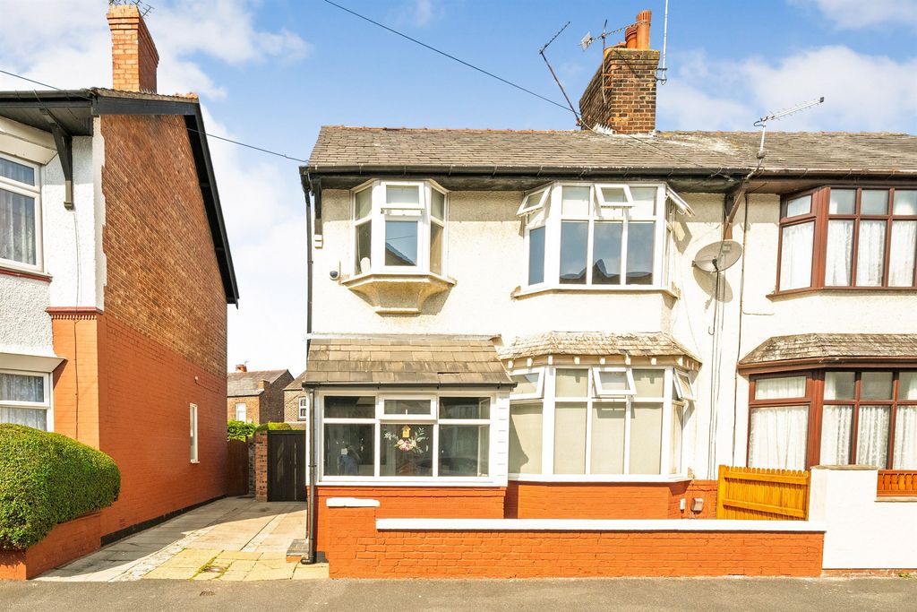 Property photo 1 of 25