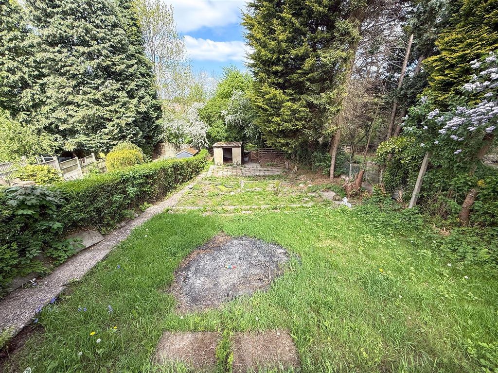 Property photo 3 of 32