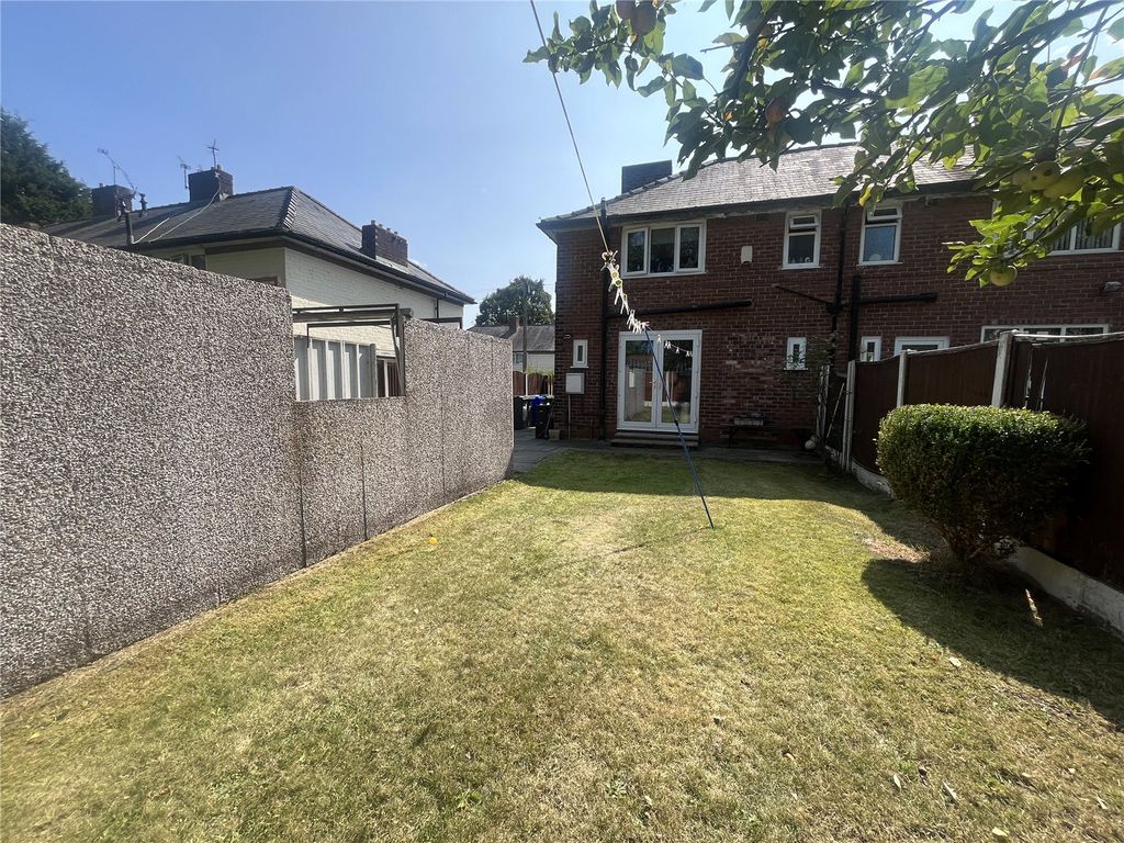 Property photo 2 of 16 Picture No. 05