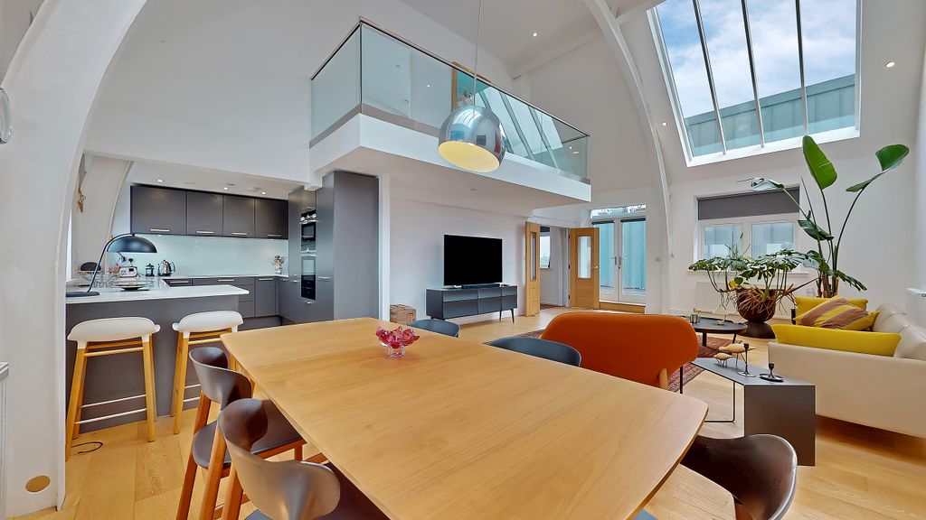 Additional image 4 of 2 bed penthouse for salePenthouse, Old School House, Hillhead G12