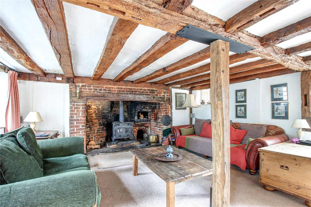 Property photo 2 of 15 Sitting Room