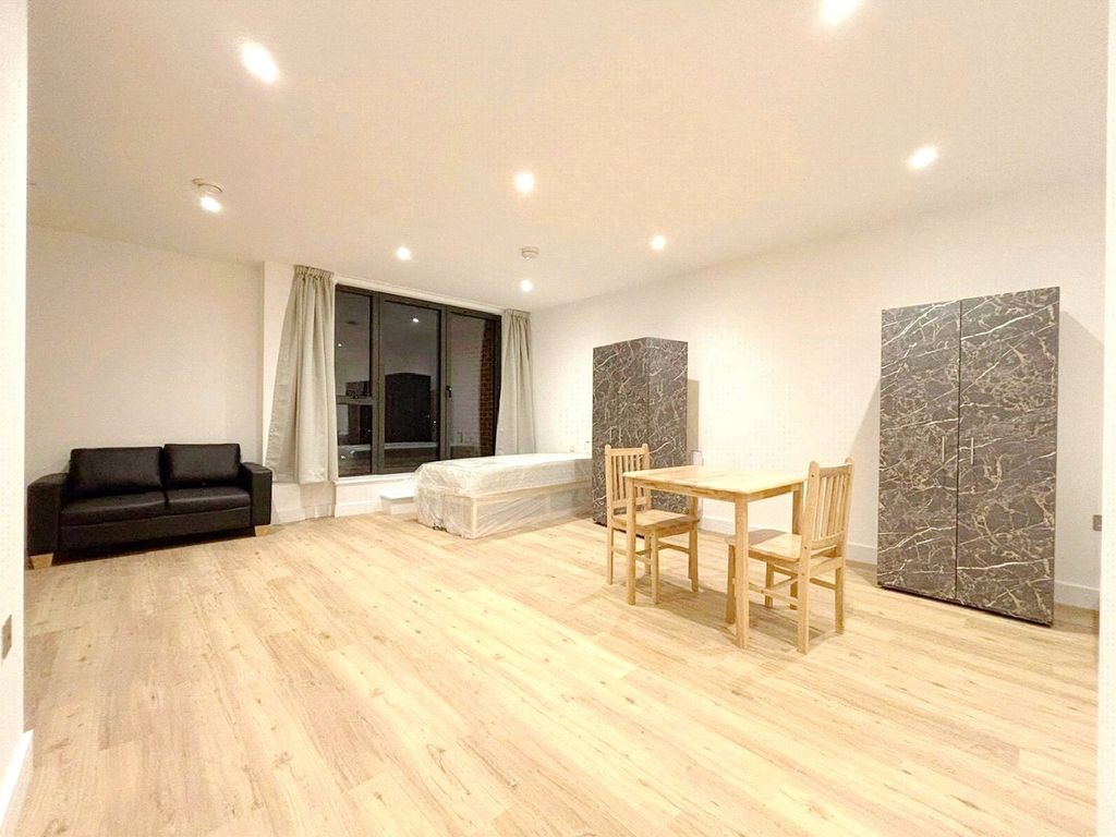 Property photo 2 of 10 Picture No. 08