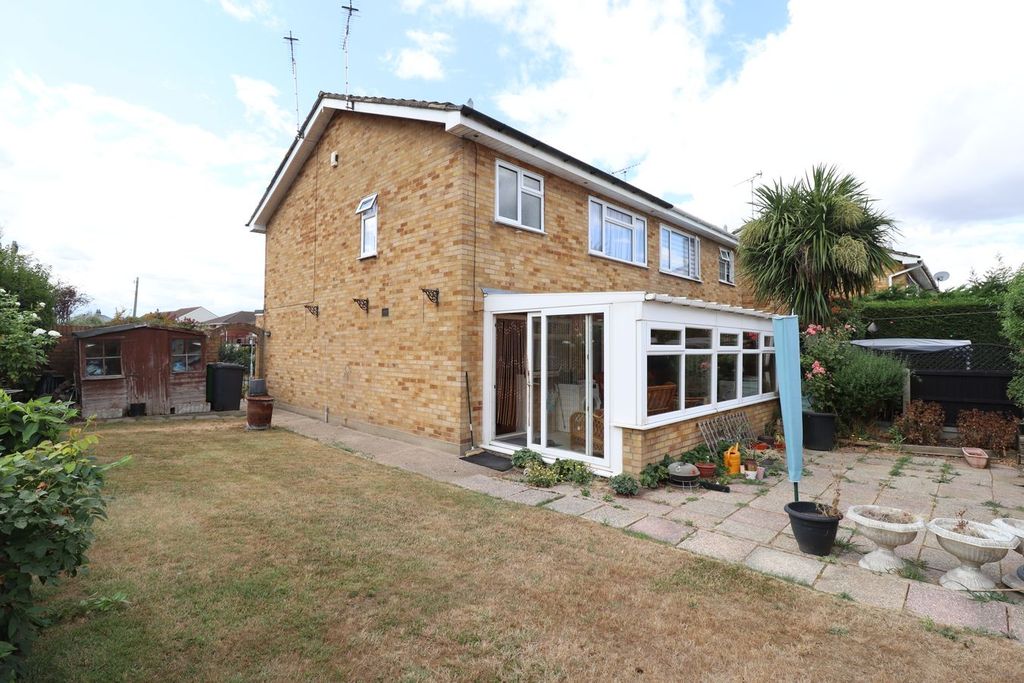 Property photo 3 of 19