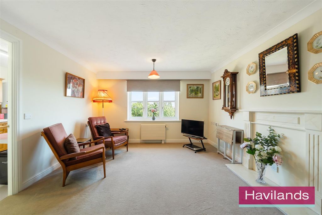 Property photo 2 of 12 Blake Court-2.Jpg